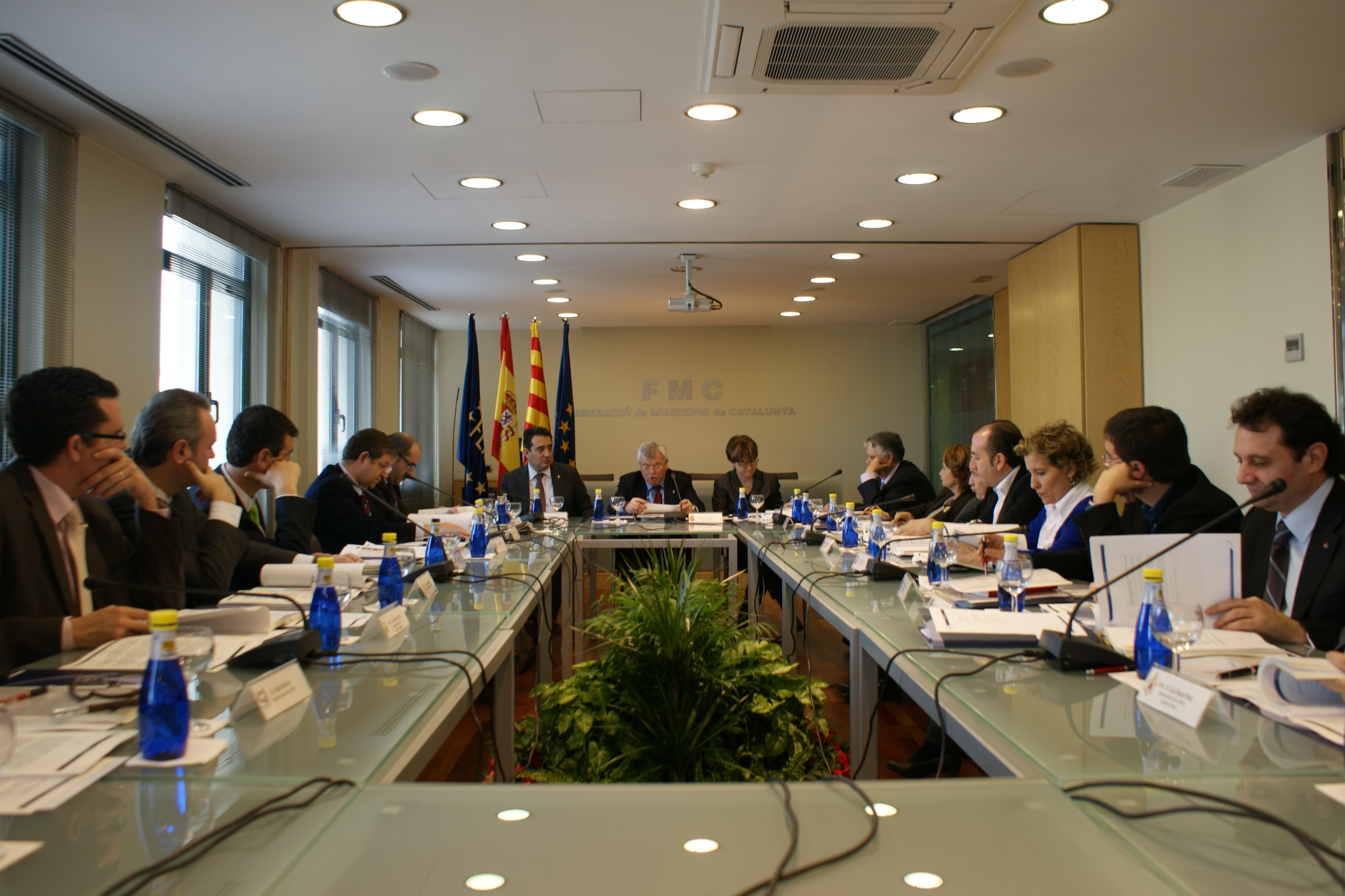 La ejecutiva de la FEMP aprueba en Barcelona la Declaración Ciudades seguras, ciudada